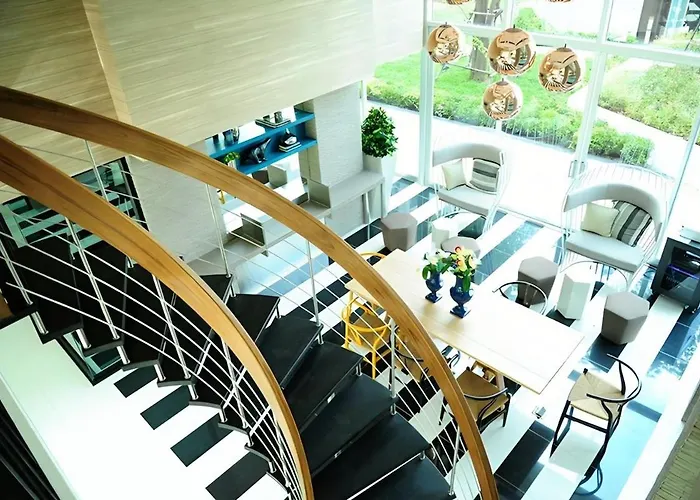 아파트호텔 Lounge Pool & Gym Near Bts Punawitti 방콕