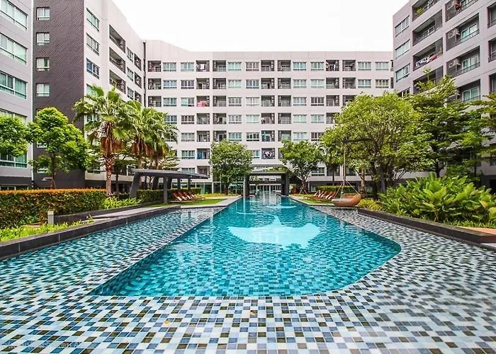 Lounge Pool & Gym Near Bts Punawitti 아파트호텔 방콕