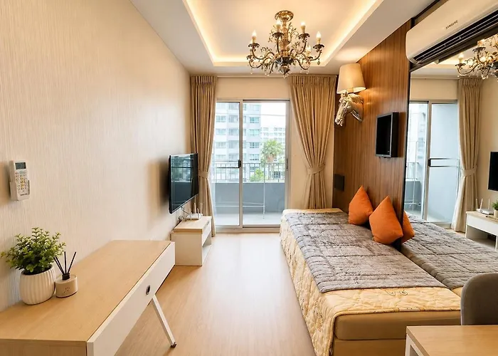 Lounge Pool & Gym Near Bts Punawitti 방콕